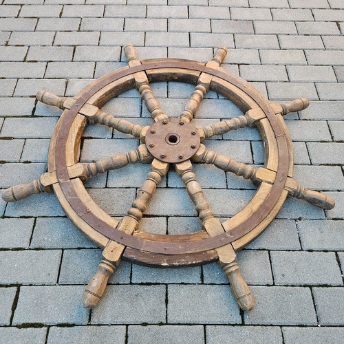Altes holz steuerrad - altes,